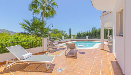 Villa No. 7 - Photo 3, sunbed, Shower