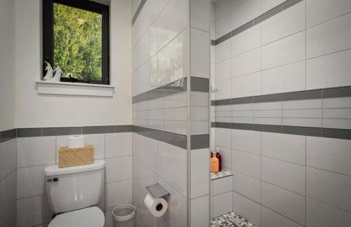 Bellingham Basecamp - Photo 31