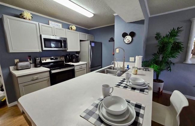 Britannia Village - Photo 12