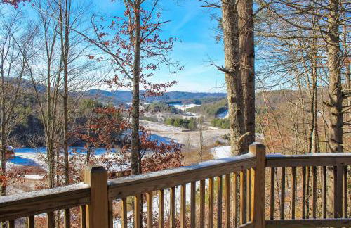 A Bit of Heaven Cabin Less Than 13 Miles from Boone! - Foto 3