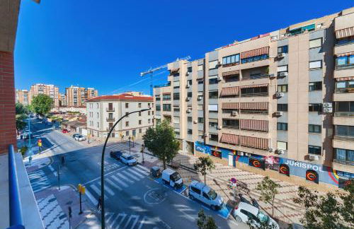 Holidays2Malaga Ayala 450 mts from beach & Terrace - Foto 11