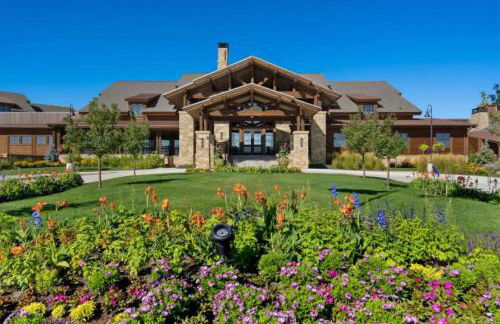 NEW! Elegant Home near TPC Golf Course & Trails - Foto 76