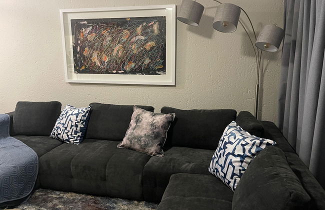 3 Bedroom Apartment in the Heart of Sandton - Photo 18