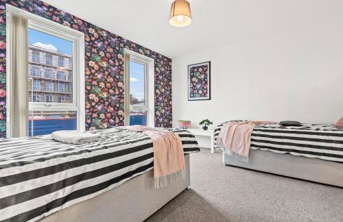 #28 Luxury 5bdr house sleeps 11 Bham CC parking - Foto 21