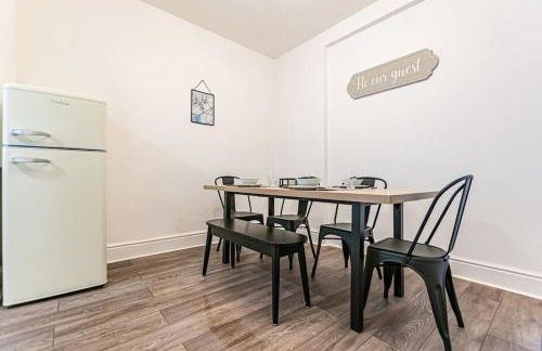 Liverpool city centre house, Free parking - Photo 20