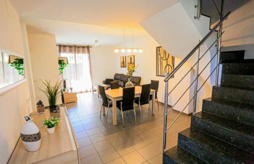 LITORAL COSTA DORADA - LAS PALMERAS Only families - Foto 16