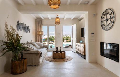 Villa Veneta at Ornos Sea View - Photo 54