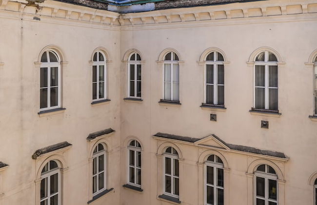 Real Apartments Andrassy - Foto 38