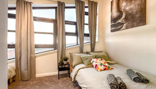 Sunny day new flat with 5 beds - Foto 2