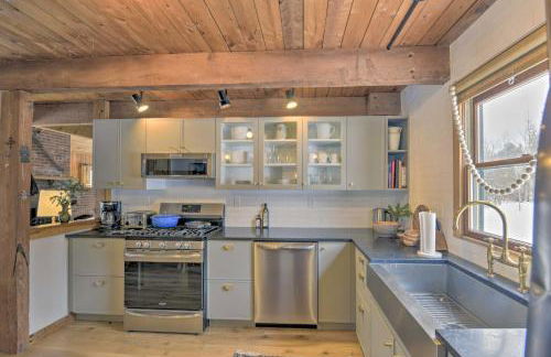 Upscale Montgomery Cabin, Near Jay Peak Resort! - Foto 13