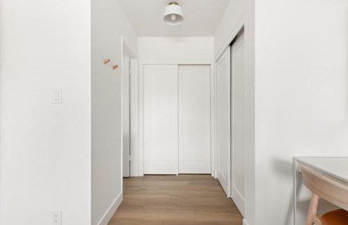 Modern Escape w Mountain Views, Walk to Lake, Golf, Resort, Dining - Foto 19