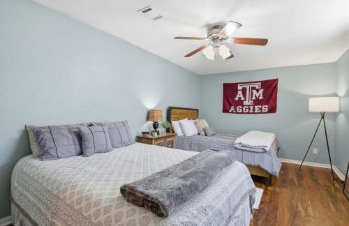 Howdy Hang Out - Cozy, Cute and Comfortable House! home - Foto 20