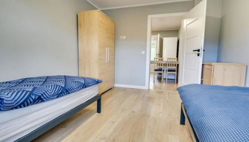 4B Neu renoviert 3 Zi Whg 5 Betten 50,27 qm - Foto 5, wardrobe