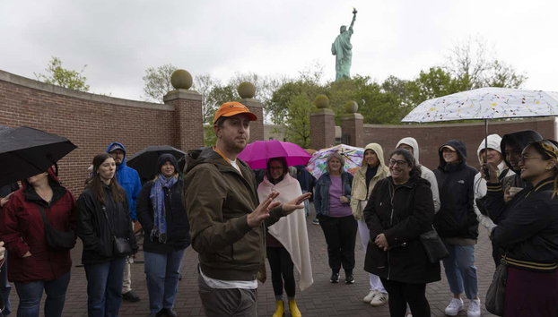 Tour della Statua della Libertà e di Ellis Island - Foto 5