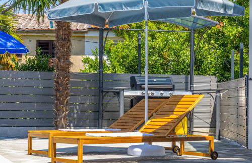 VILLA NINA MALINSKA 150m FROM THE BEACH, SWIMMING POOL - Foto 60