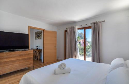 Villa con Piscina, BBQ y habitaciones ensuite by Can Panxo - Foto 32