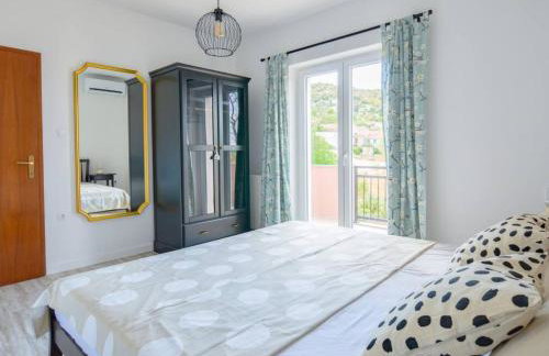 Apartment Villa Troskot - Villa with pool - Photo 7