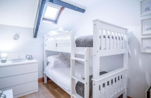 Cosy At The Mews - 2 Bedroom Apartment - Tenby - Foto 30