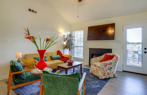 2 Mi to Town Bright Home with Deck in McDonough! - Foto 5