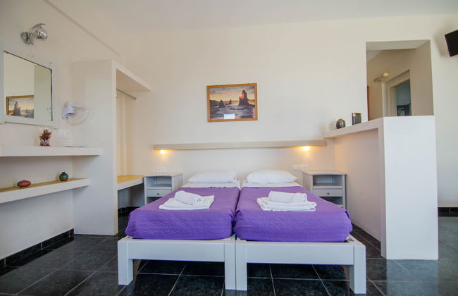 Skala Hotel - Photo 7