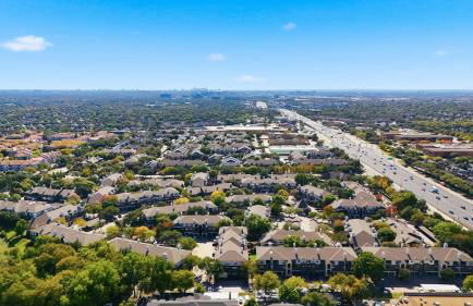Stylish 1BR Suite with All the Comforts of Home - Photo 16