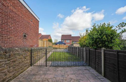 Beighton - 3 Bed Spacious Home with FREE Parking, Great for Groups & Families - Hosted by Stay Host Save - Foto 20