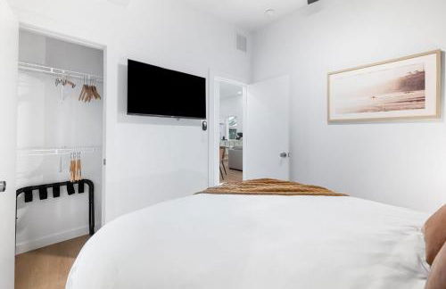 New-Dog Friendly,Hot Tub, Fire-pit, 1 mile to DTWN - Foto 49