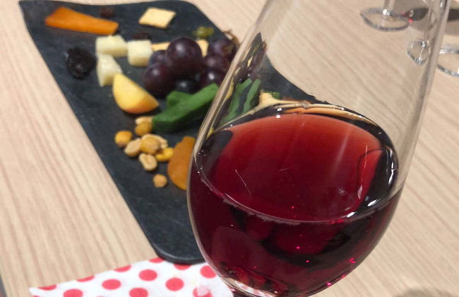 Cordoba Wine & Cheese Experience - Photo 3