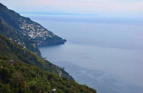 VILLA LA TAGLIATA spectacular jacuzzi tub amazing view and private parking garage - Photo 48