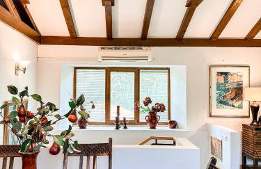 Sunny Villa, With Pool, BBQ, View, Parking - Foto 25