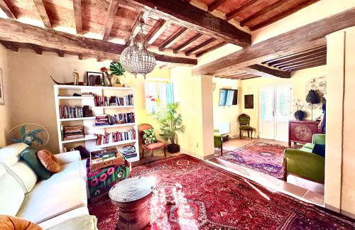 Magical Villa di Gioia Large 6-Bedroom Family Villa with Breathtaking views, Private Garden and Olive grove - in a Cool Village on the Umbria Tuscany Border - Foto 3