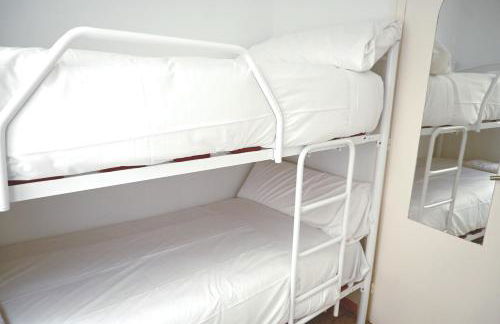 Homenfun Barcelona Park Güell - Photo 20