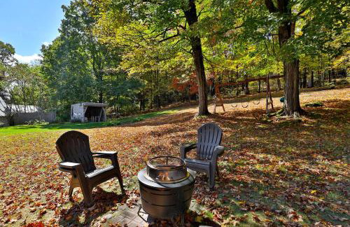 The Family Retreat At Bomoseen 4 Bedroom Home - Photo 7