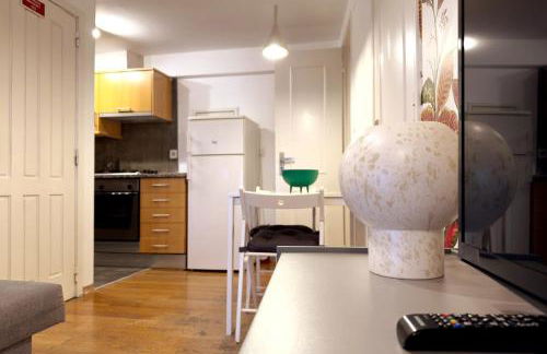 Contemporary Apartment Chiado 2 - Photo 9