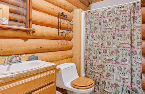 Indoor Pool and Hot Tub! Spacious Sterling Cabin - Foto 15