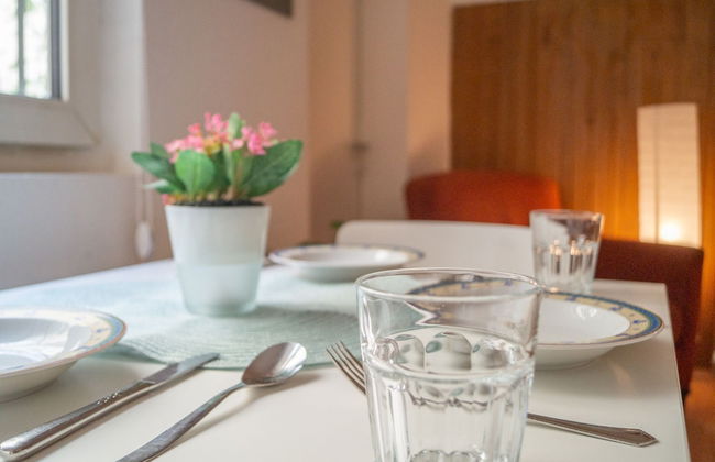 Timeless 2BR Near Downtown - Foto 10