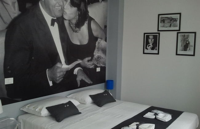 Villa Venice Movie - Photo 19