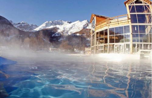 Les Suites du Monetier, alliant le charme et l'authenticité d'un chalet de prestige au cœur du village - Photo 7