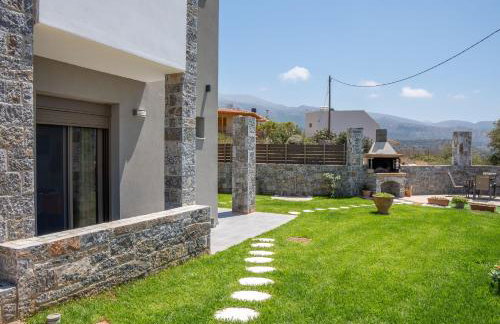 Villa Leandros Premium Suites - Photo 13