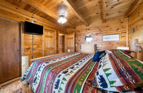 Serenity, A Rustic Log Cabin Retreat - Foto 19