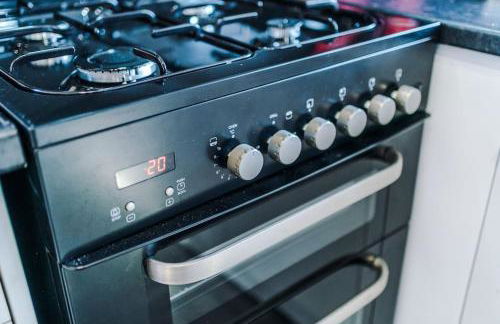 BIG 7xGuest House 3xVan Locked CarPort Garden Leeds & Bradford - Foto 23