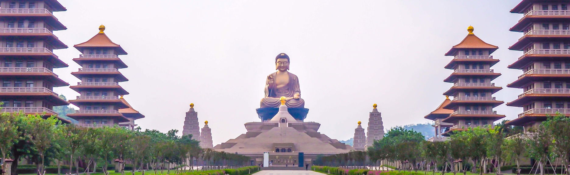 Tour privado por el templo Fo Guang Shan y parque Shoushan
