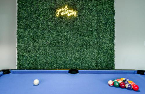 Disneyland Group Villa I Spacious Home for 22 w Game Room, Pool Table & EV Access - Foto 26