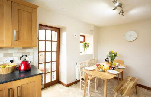 Hillside Cottage, countryside views near Llangollen - Foto 13