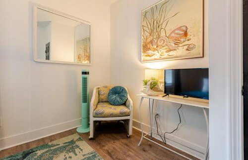 MerManor by the Cargo District - Photo 22