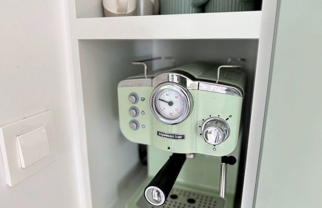 Azure Loft - 3min Walk to Beach, 10min to Old Town - Foto 18