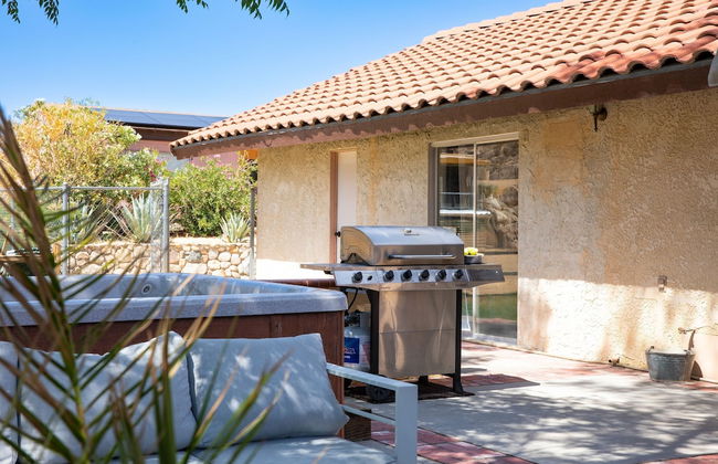 Desert Shadows by Avantstay Breathtaking Views Pool - Photo 14