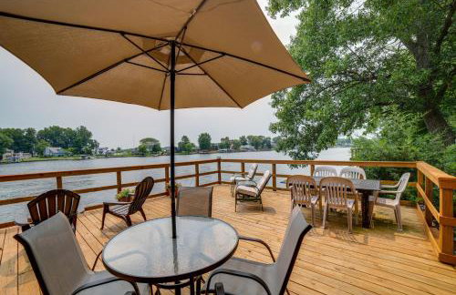 Lakefront Cottage with Deck Near Indiana Beach! - Foto 26