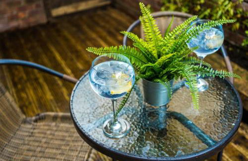 Spacious 4-Bed House Near Wigan Warrington - Foto 16