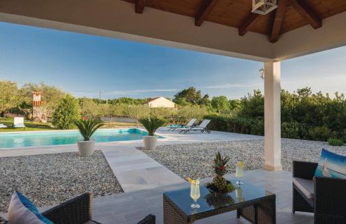 Nice Apartment In Krk With Wifi - Photo 20